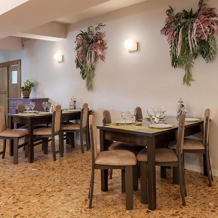 Hotel Hera Predeal Esterno foto